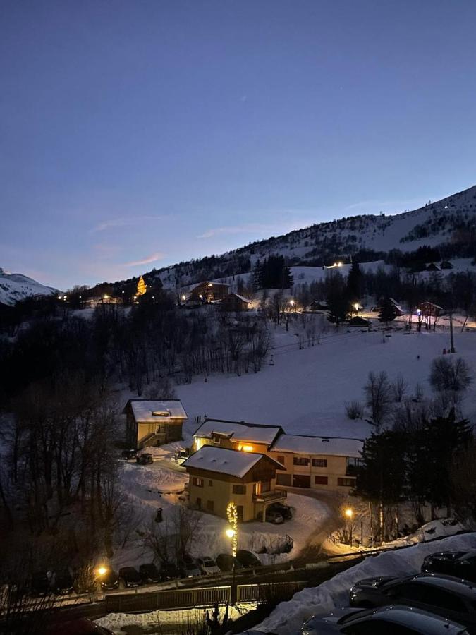 Appartement Cosy 6 personnes très bien équipé ,Vue splendide, Terrasse, Spacieux,Bien situé, Randonnées,Ski Saint-Sorlin-dʼArves Extérieur photo